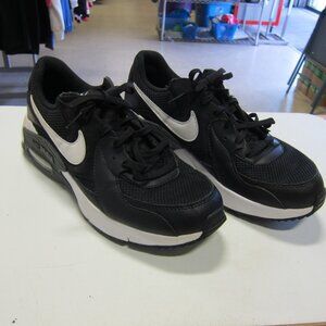 Nike Air Max Excee Women's 9.5 Black/White Athletic Shoe's CD5432-003